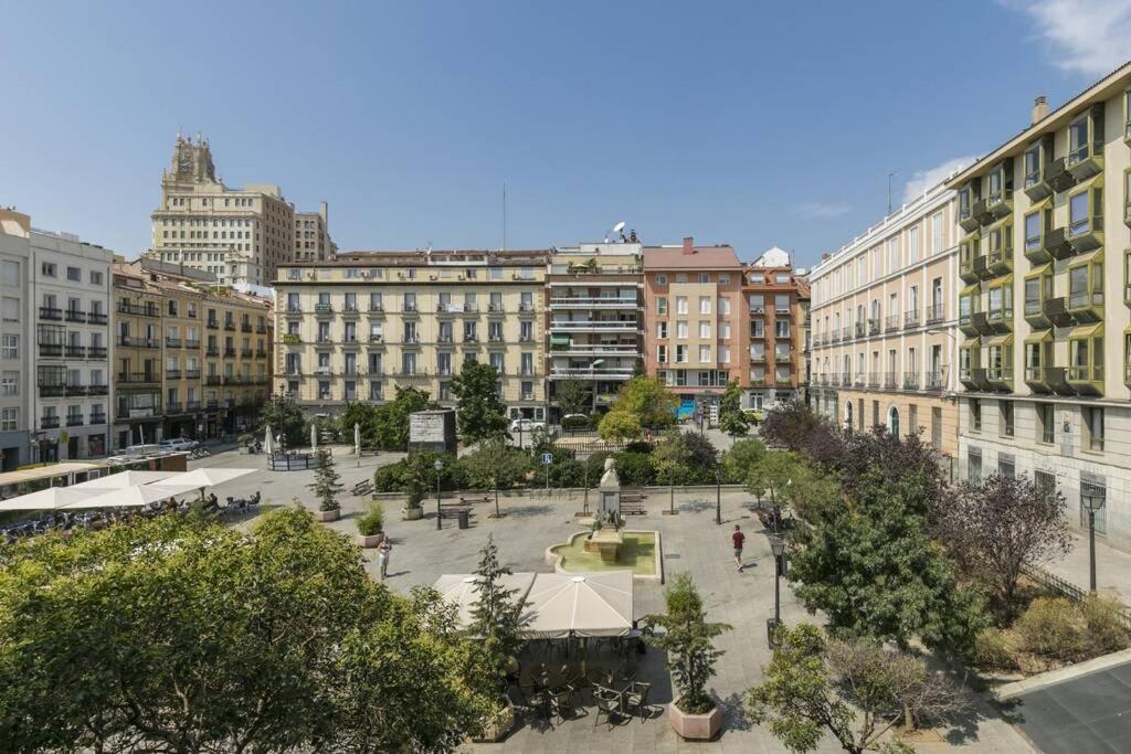 מדריד Apartamentos Plaza De Pedro Zerolo I מראה חיצוני תמונה